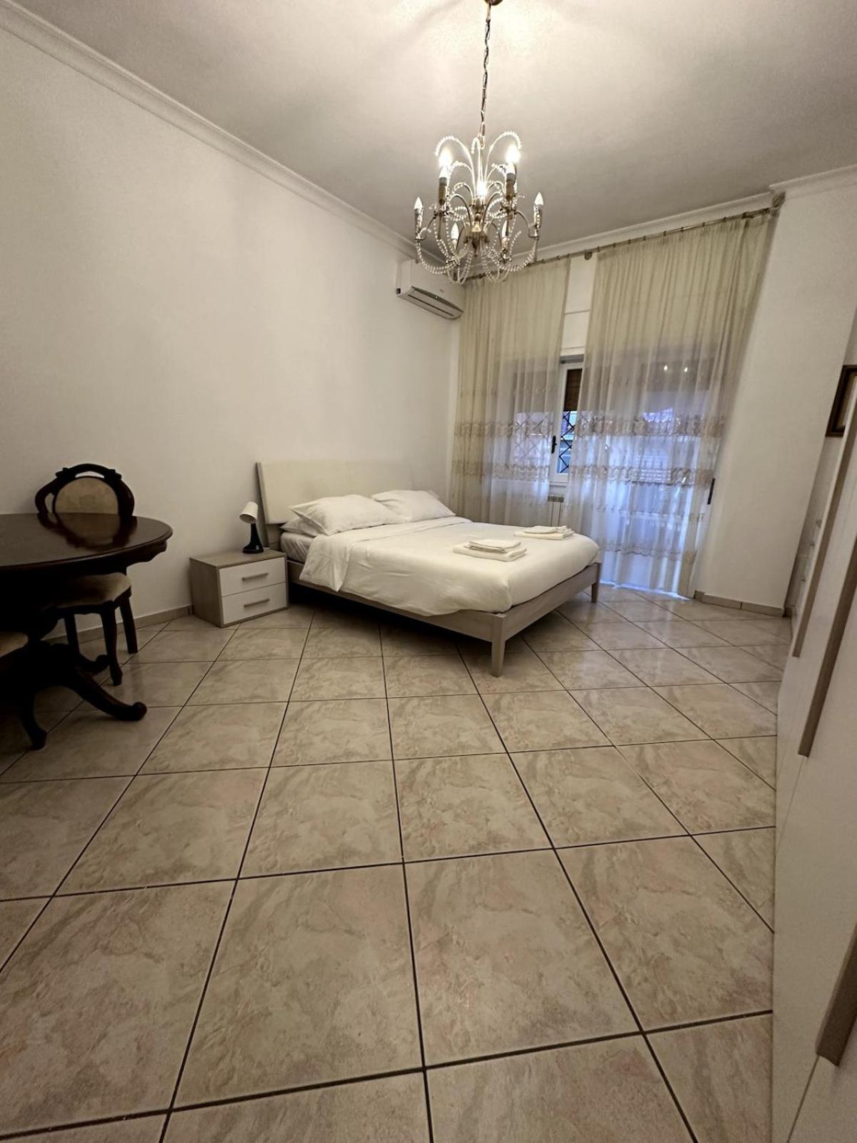 Tranquillo Stazione Serenissima, 2 Stanze Private E Cucina Condivisa Con L'host * Roma